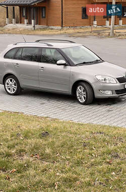 Універсал Skoda Fabia 2010 в Дубні