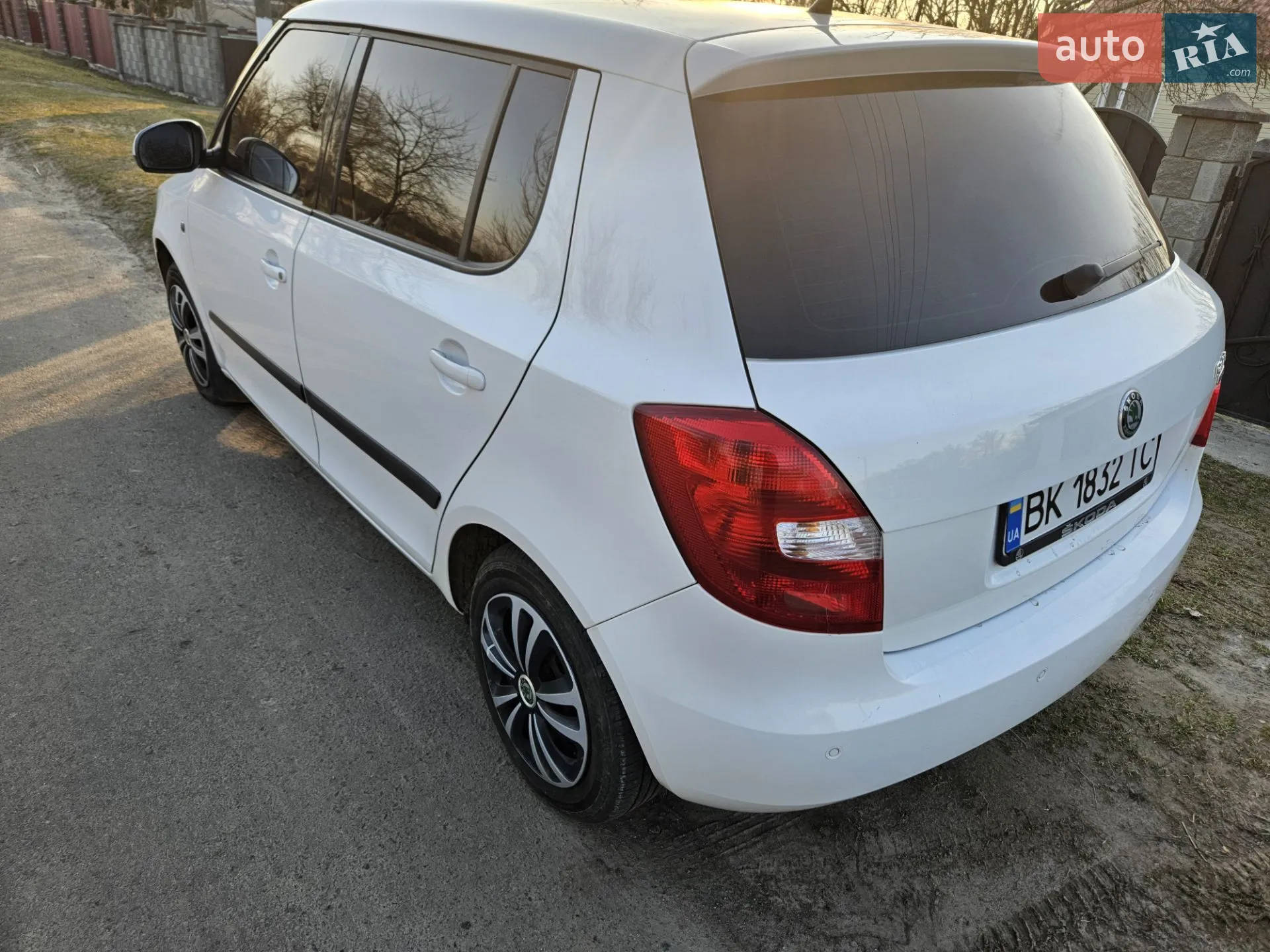 2010 Skoda Fabia - мініатюра 6