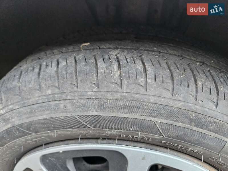 Хетчбек Skoda Fabia 2010 в Рівному