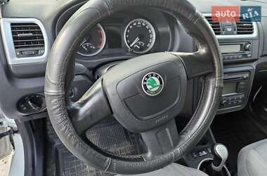 Хетчбек Skoda Fabia 2010 в Рівному