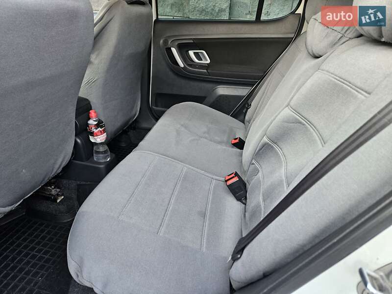 Хетчбек Skoda Fabia 2010 в Рівному