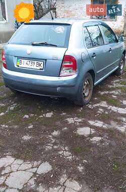 Хэтчбек Skoda Fabia 2001 в 