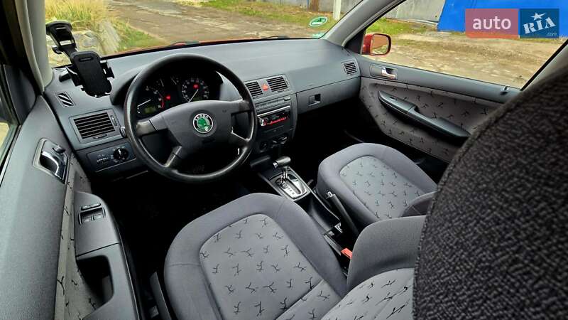 Хетчбек Skoda Fabia 2003 в Полтаві