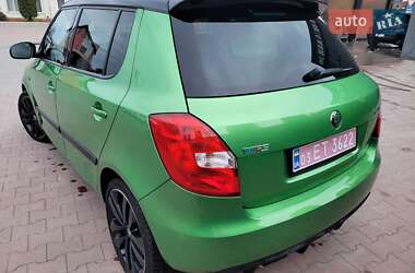 Хэтчбек Skoda Fabia 2011 в Болехове