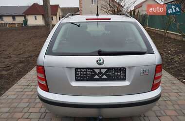 Универсал Skoda Fabia 2005 в 