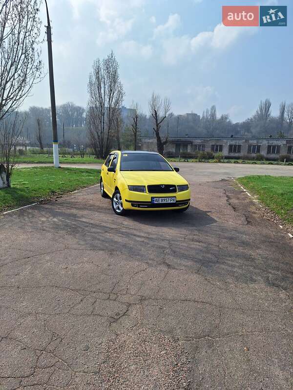 Хэтчбек Skoda Fabia 2001 в Каменском