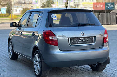 Хэтчбек Skoda Fabia 2013 в 