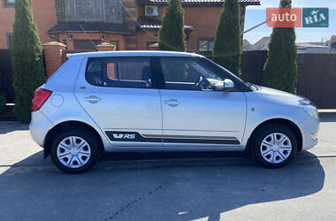 Хетчбек Skoda Fabia 2010 в 