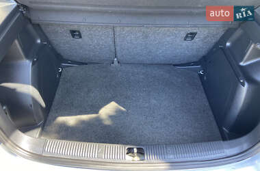 Хетчбек Skoda Fabia 2010 в 