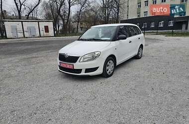 Skoda Fabia 2012 Skoda Fabia 2012