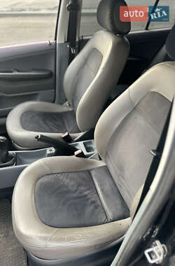 Универсал Skoda Fabia 2004 в 