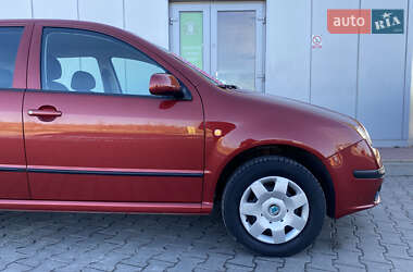 Хэтчбек Skoda Fabia 2008 в 