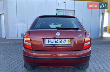 Хэтчбек Skoda Fabia 2008 в 