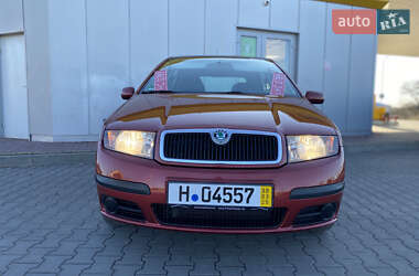 Хэтчбек Skoda Fabia 2008 в 