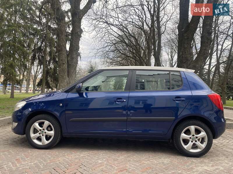 Хэтчбек Skoda Fabia 2010 в Конотопе