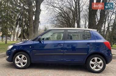 Хетчбек Skoda Fabia 2010 в 