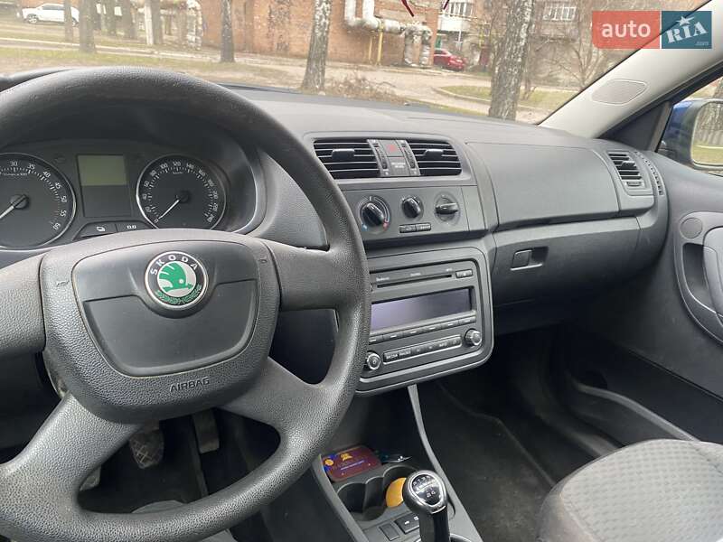Хэтчбек Skoda Fabia 2010 в Конотопе