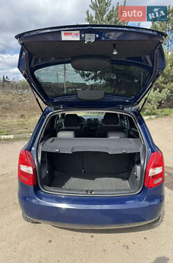 Хэтчбек Skoda Fabia 2014 в 