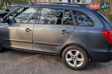 Универсал Skoda Fabia 2010 в 