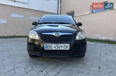 Хетчбек Skoda Fabia 2008 в 