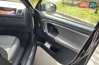 Хэтчбек Skoda Fabia 2014 в 