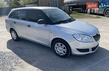 Skoda Fabia 2011 Skoda Fabia 2011