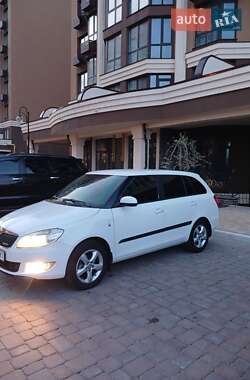 Универсал Skoda Fabia 2012 в 
