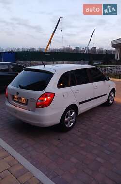 Универсал Skoda Fabia 2012 в 