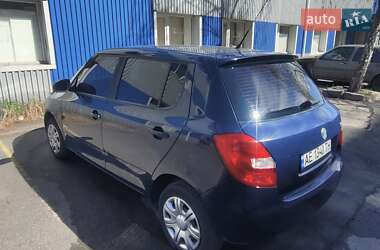 Хетчбек Skoda Fabia 2010 в 