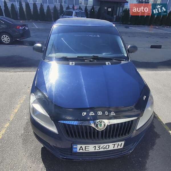 Хетчбек Skoda Fabia 2010 в Києві