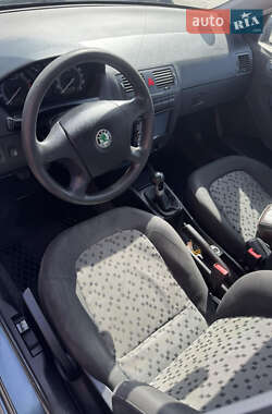 Универсал Skoda Fabia 2006 в 