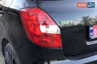 Хэтчбек Skoda Fabia 2011 в 