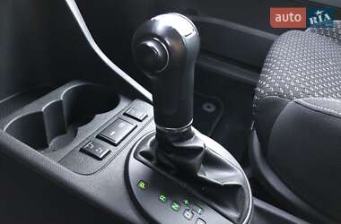 Хэтчбек Skoda Fabia 2011 в 