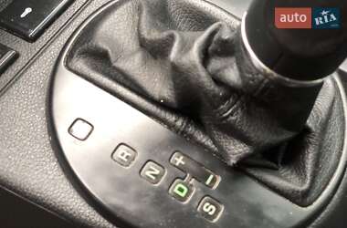 Хэтчбек Skoda Fabia 2011 в 