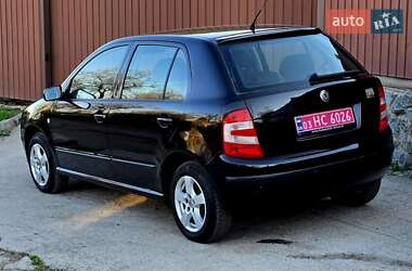 Хетчбек Skoda Fabia 2007 в 