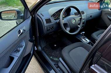 Хетчбек Skoda Fabia 2007 в 