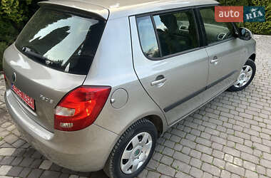 Хэтчбек Skoda Fabia 2007 в 