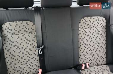 Хэтчбек Skoda Fabia 2006 в 