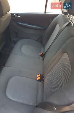 Универсал Skoda Fabia 2004 в 