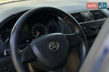 Хэтчбек Skoda Fabia 2014 в 