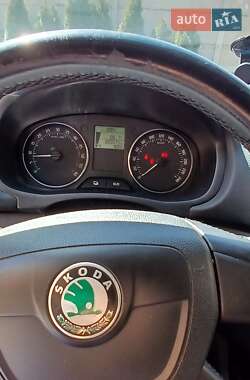 Универсал Skoda Fabia 2012 в 