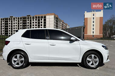 Хэтчбек Skoda Fabia 2023 в 