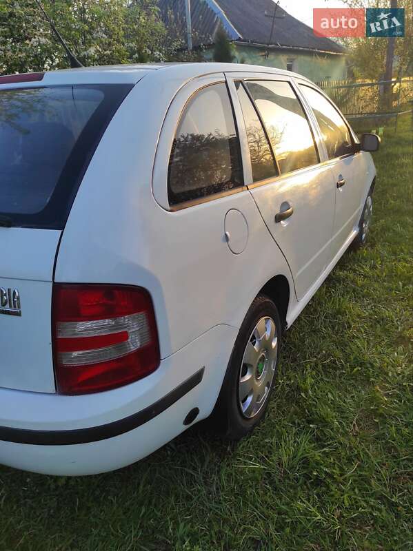 Універсал Skoda Fabia 2005 в Києві