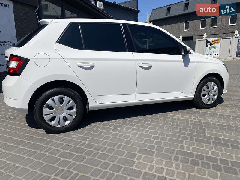 Хэтчбек Skoda Fabia 2016 в Белой Церкви