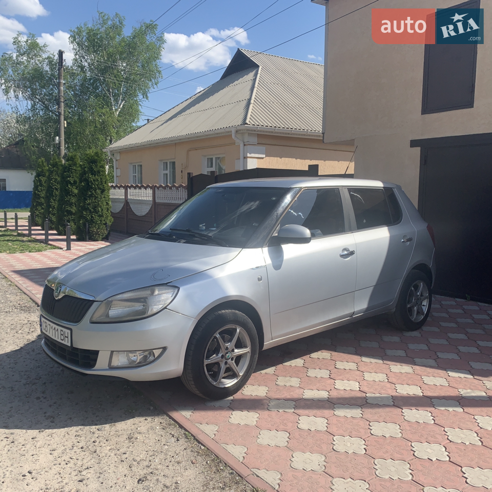 2010 Skoda Fabia - мініатюра 17
