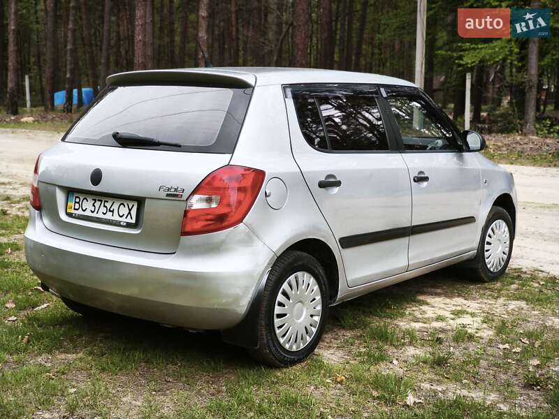 Хетчбек Skoda Fabia 2007 в Львові фото 5 Хетчбек Skoda Fabia 2007 в Львові