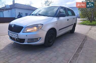 Універсал Skoda Fabia 2010 в Охтирці