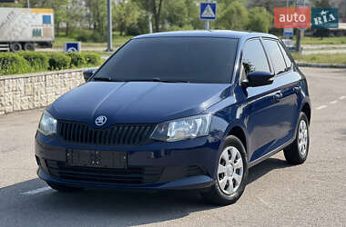 Хэтчбек Skoda Fabia 2017 в 