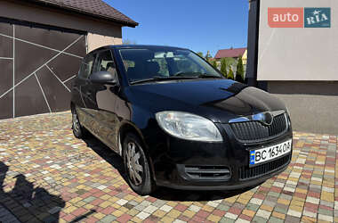 Хэтчбек Skoda Fabia 2007 в Львове