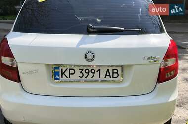Хэтчбек Skoda Fabia 2009 в 